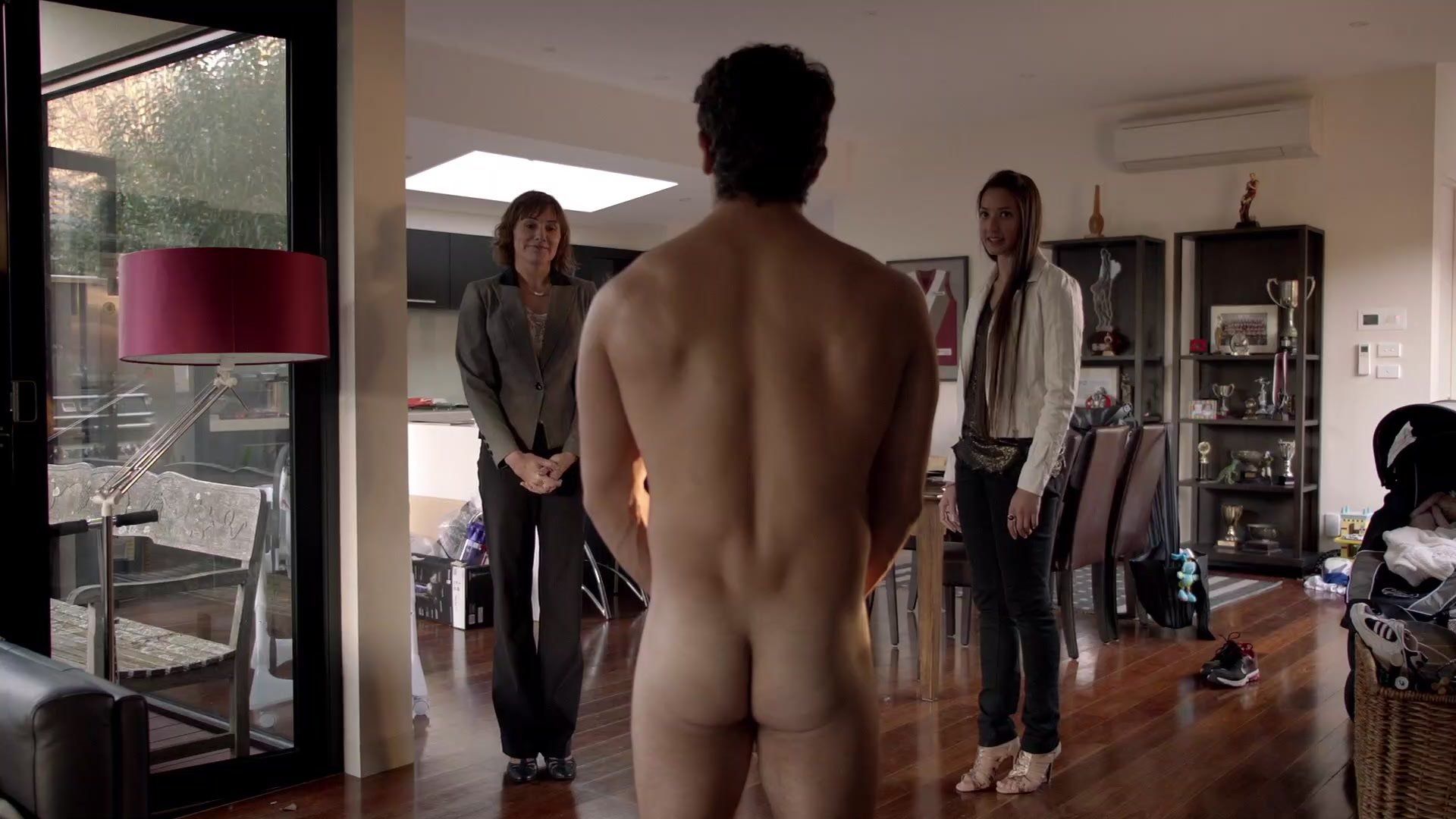 16 Actors Who Showed Bare Ass In Movies & Tv Shows