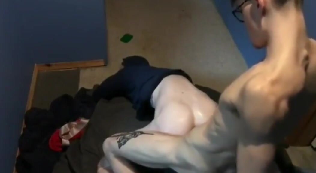 Fucking a new boy hole