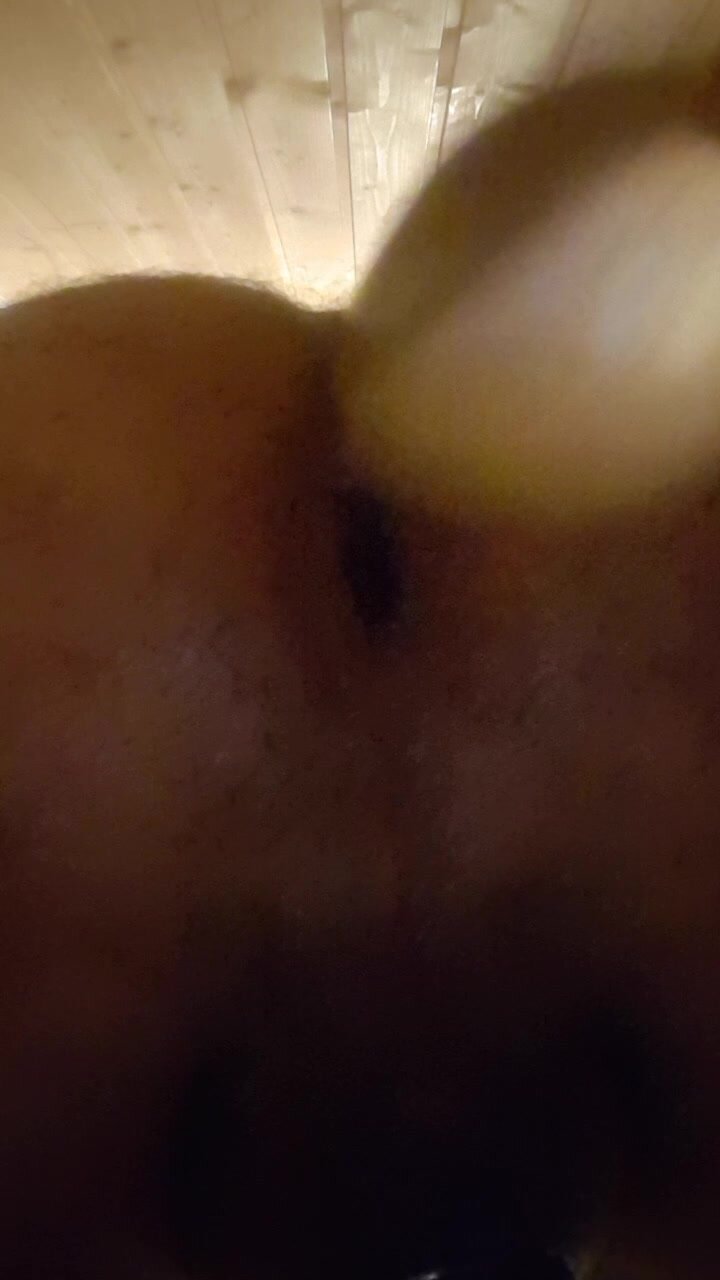 Close Up off ass playing 13