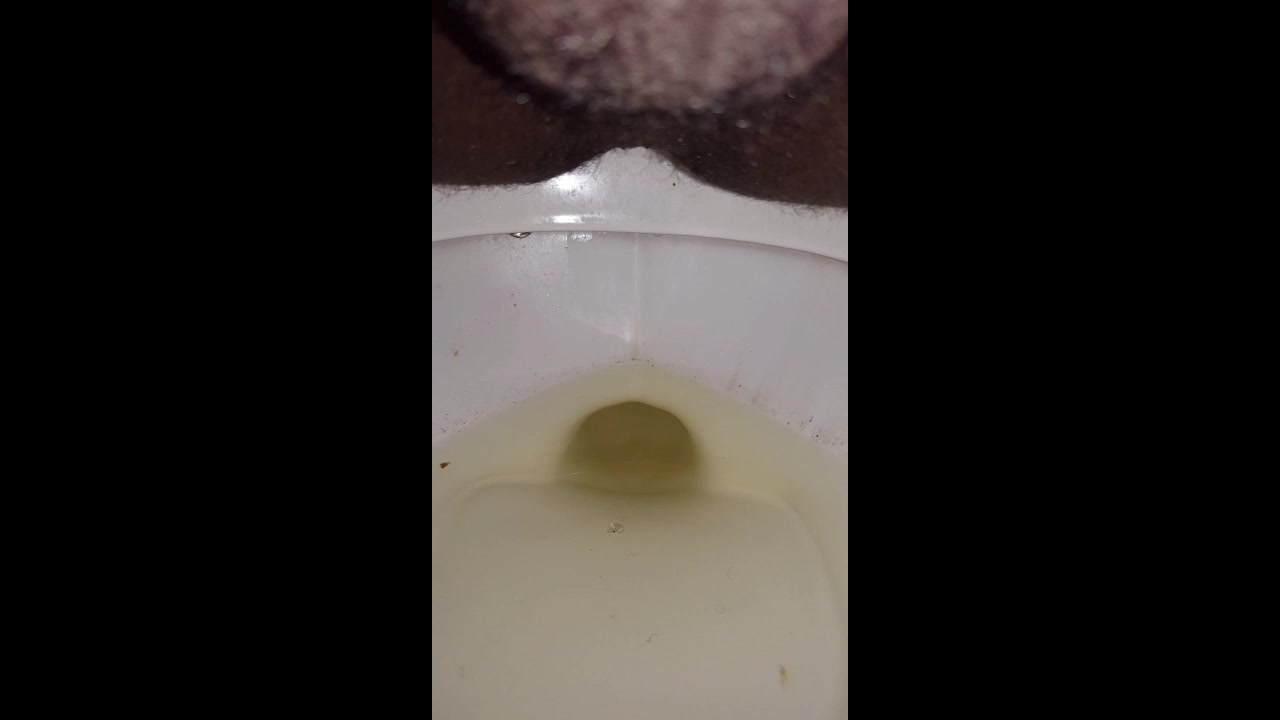 Me pooping - video 9