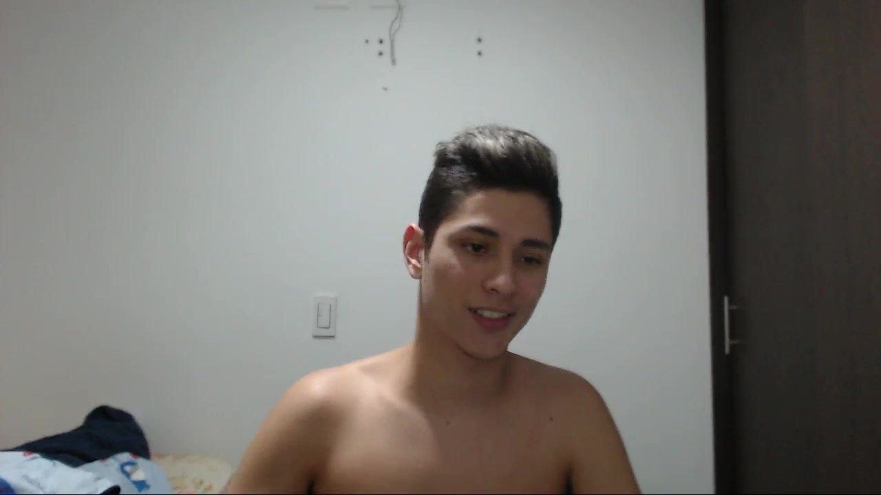 Cutietwink on webcam