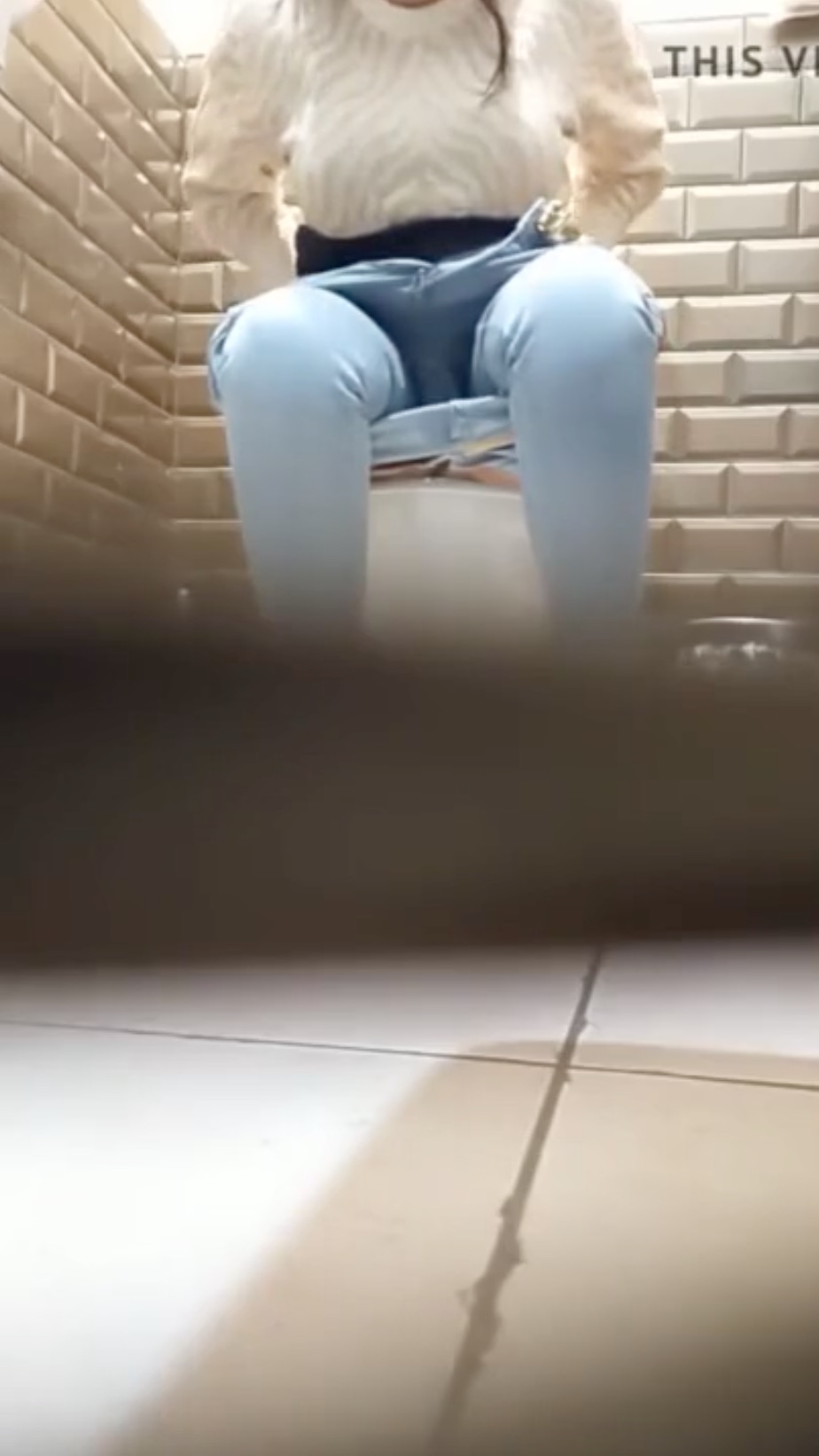Hidden pee - video 2