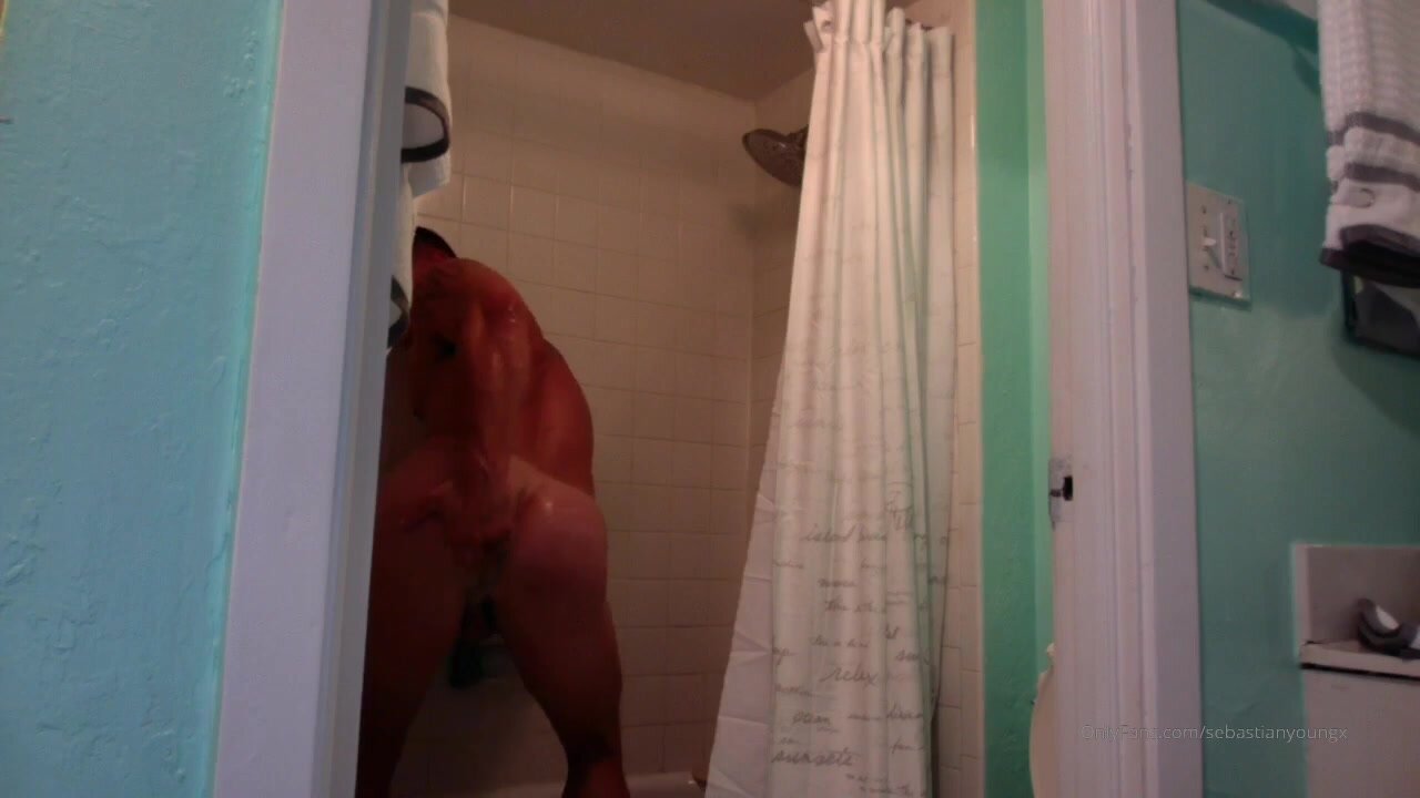 sebastian young e sua bunda maravilhosa 3