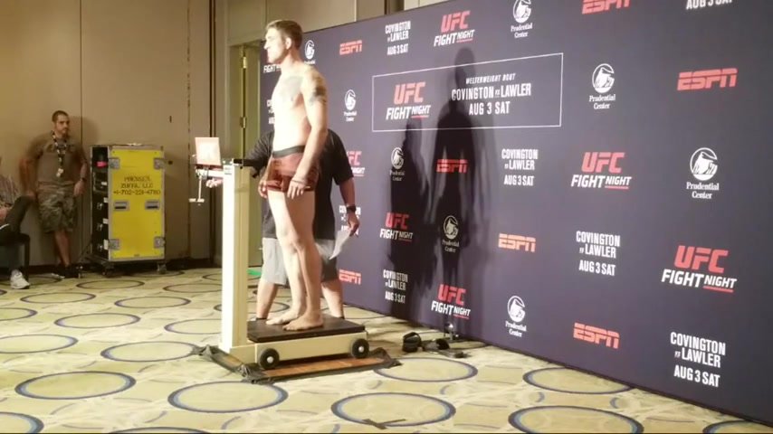 boxer weigh in  nude
