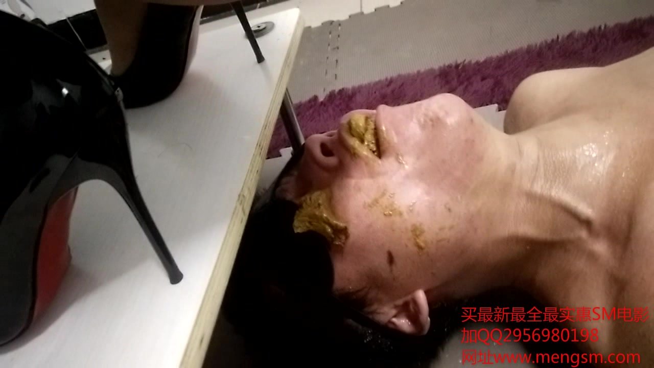 Chinese Scat - eating shit and geting humiliated