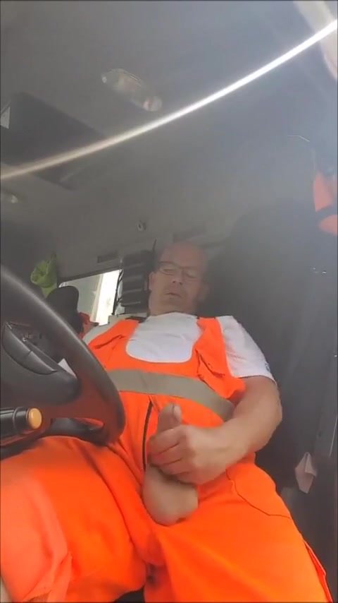 Tradie pig dad nuts out of work van