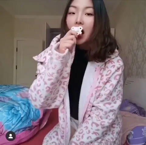 480px x 476px - Chinese baby diaper girl - ThisVid.com