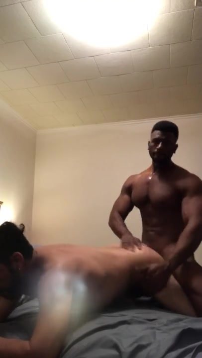 muscular hunk - video 3