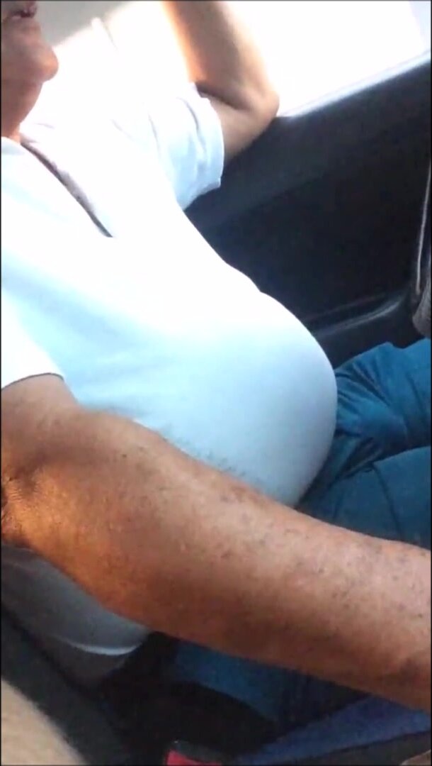 Mature str8 taxi driver\