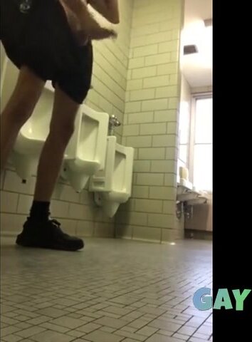 College bathroom cum - video 2