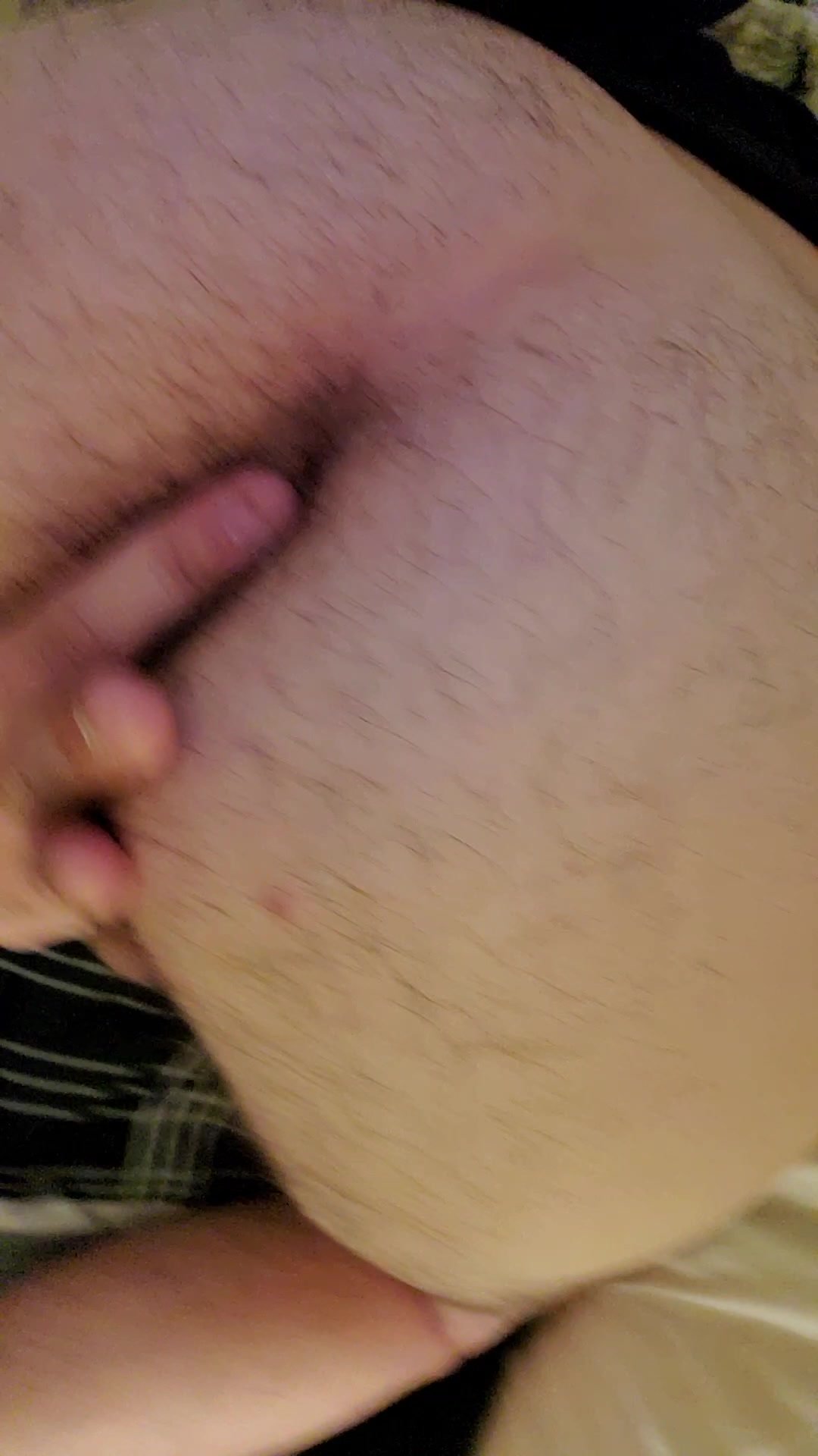 Come sniff that hairy musky asss