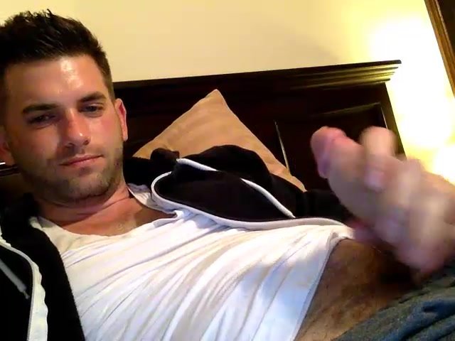 Wanking on cam - video 160