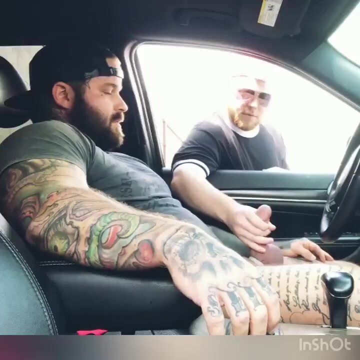 Exhibitionist Gets Caught but keeps going 1