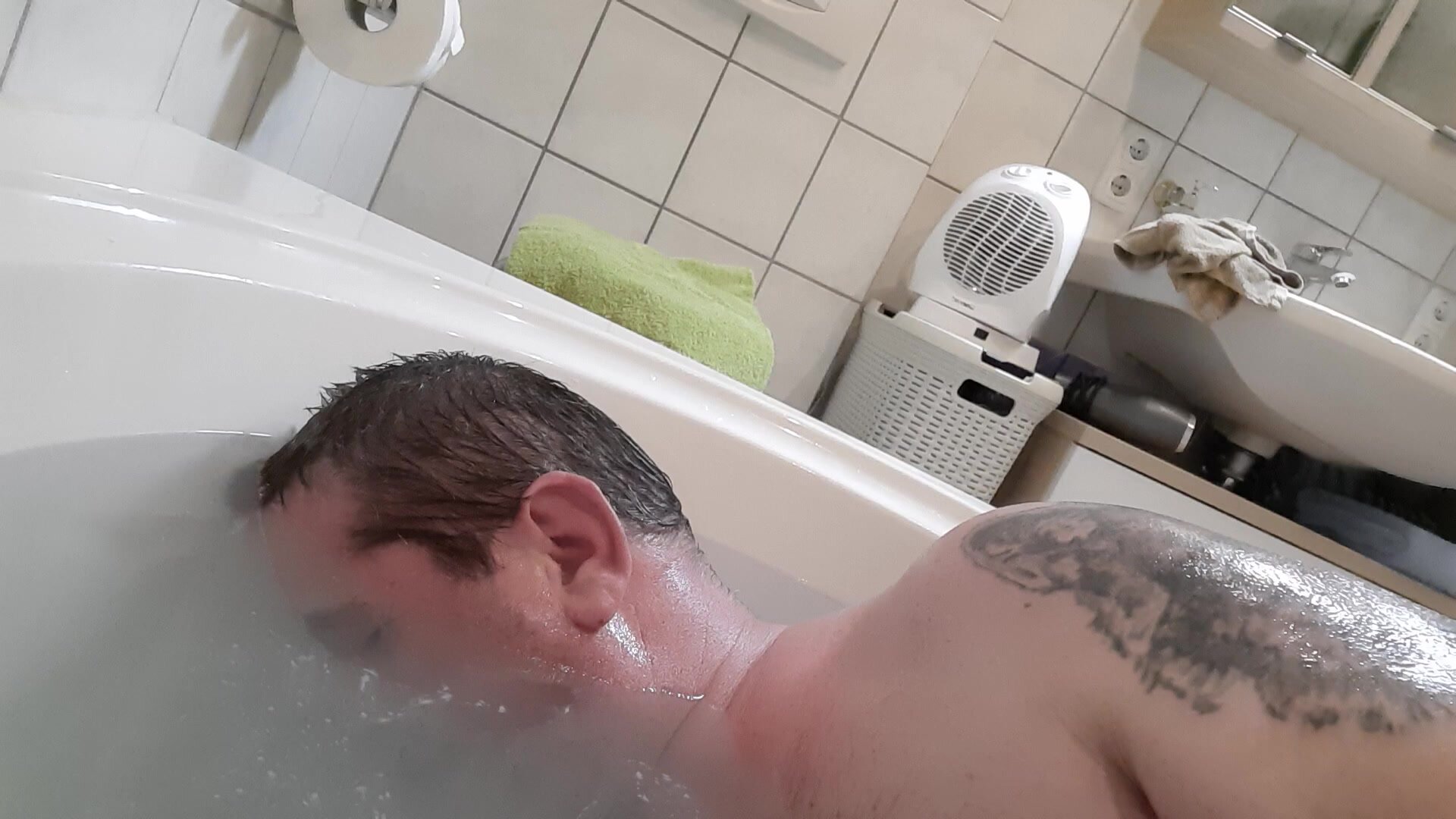 Underwater - video 7