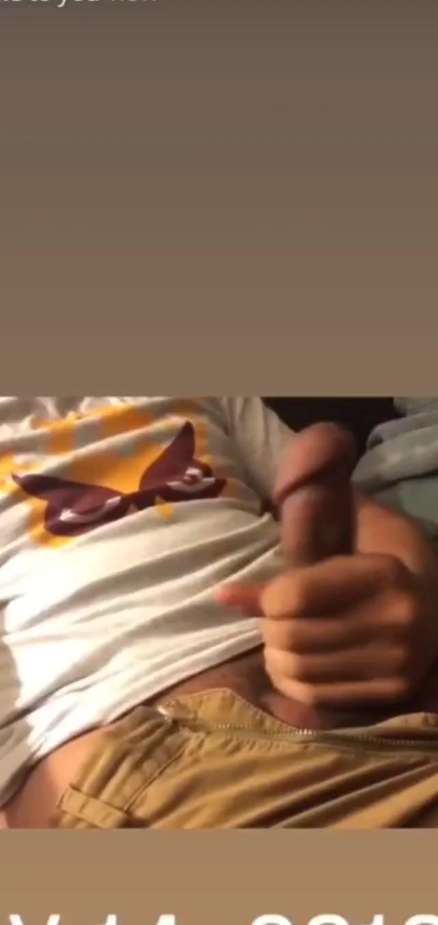 Hung lightskin jerking