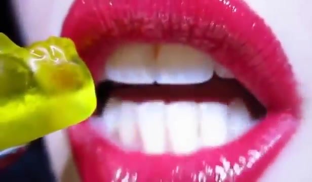 Gummy Chewing