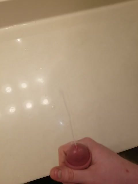 Edged cumming