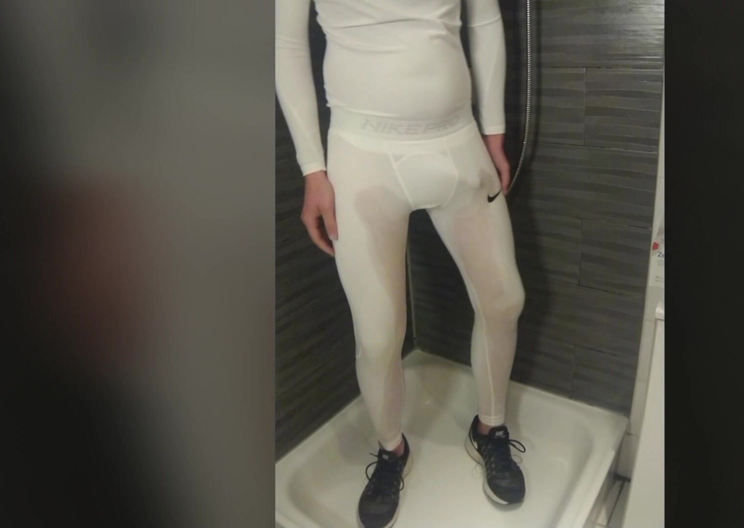 Some lycra piss and cum