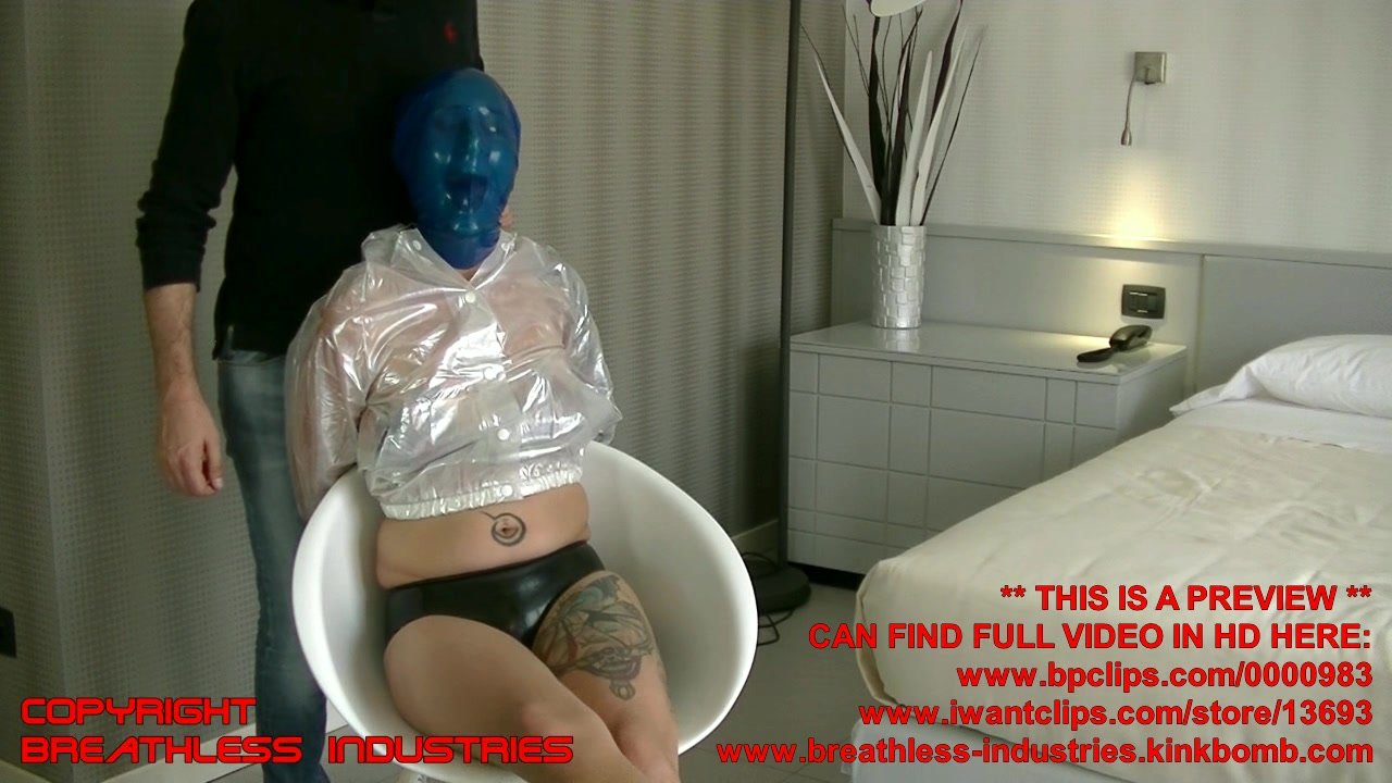 Liltha Chairtied Extreme Blue Latex Breathplay