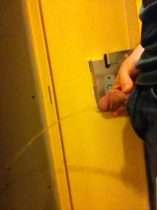 Employee Locker urinal