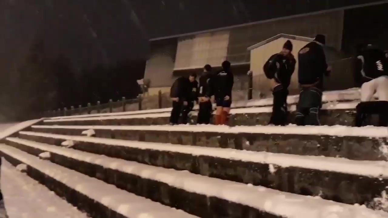 Ruggers Moon Arse Targets in Snow