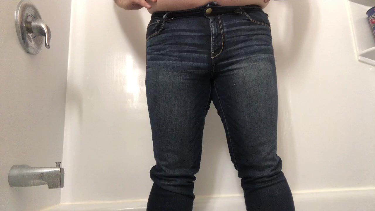 AE skinny jeans wetting
