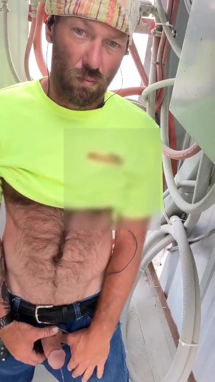 Gay Redneck Daddy Pissing Outside 13
