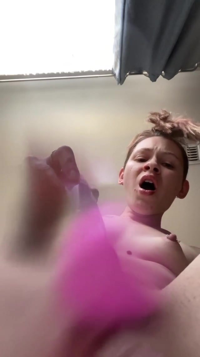 Squirting teen