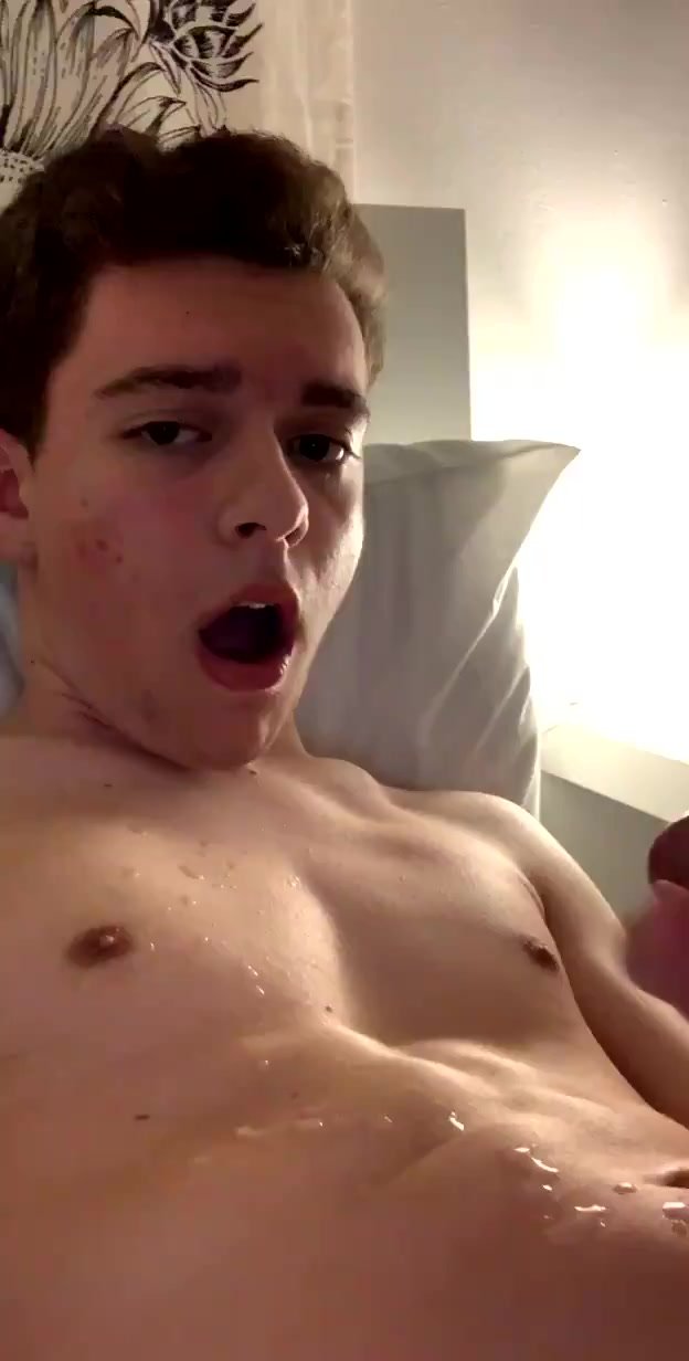 Hot boy spunks into his face