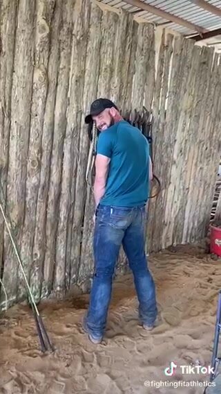 Daddy Caught pissing in public
