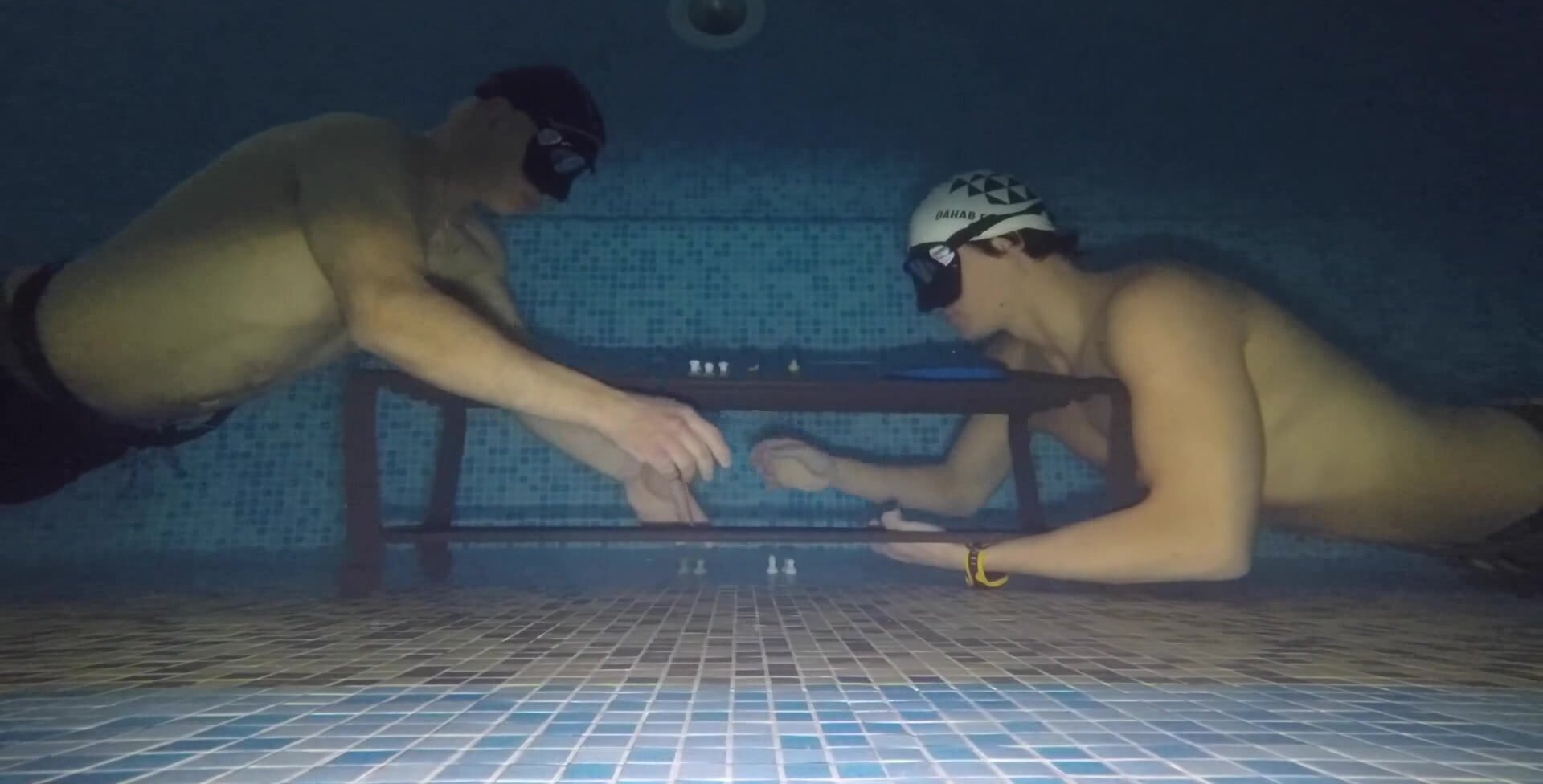 Underwater russian breathold contest