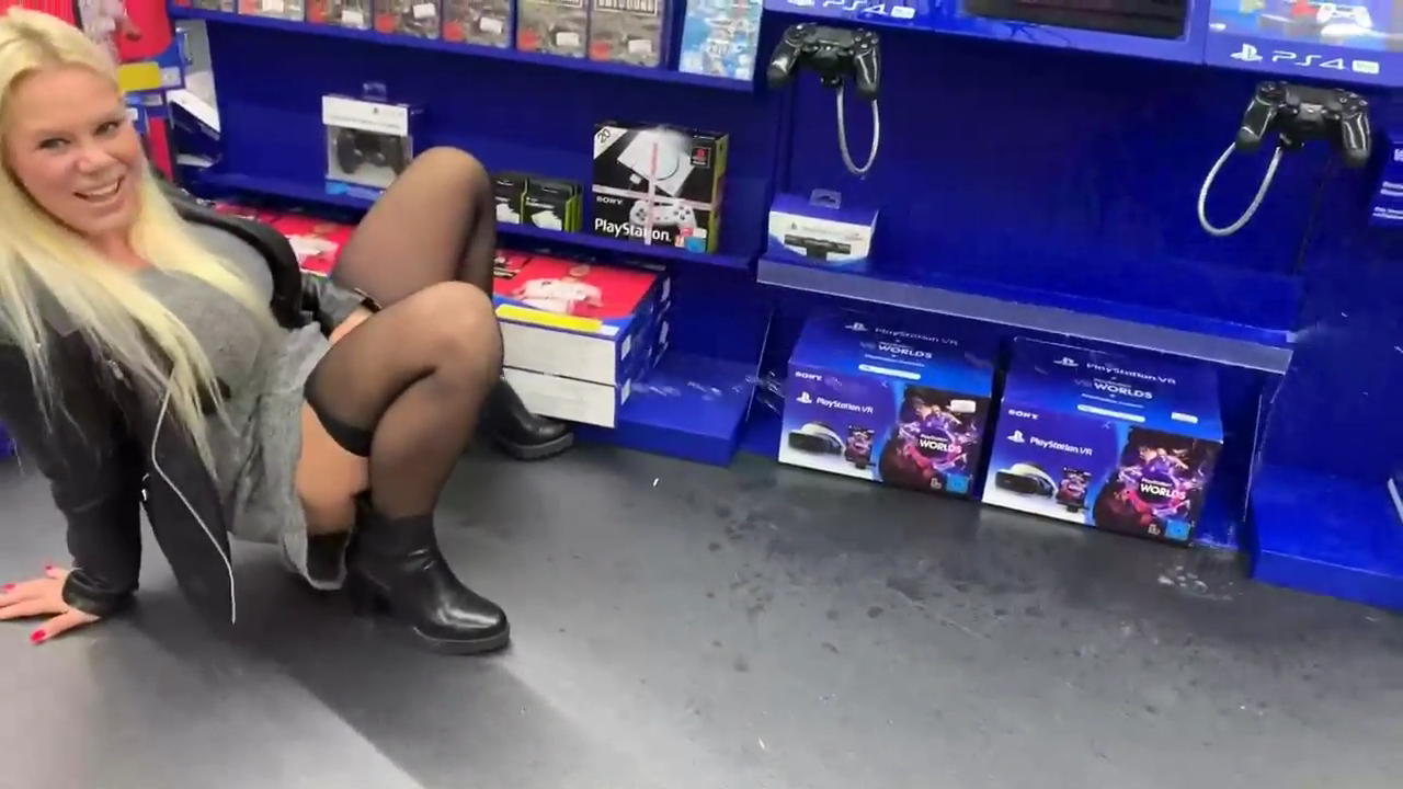 Pissing on ps4 consoles in public store