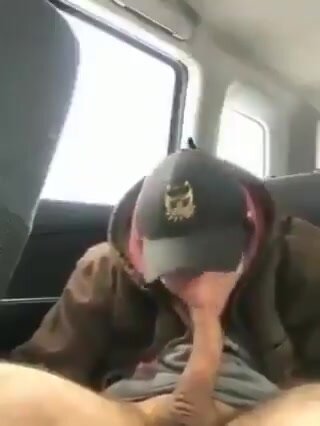 Skaterboy Selfsuck In Car