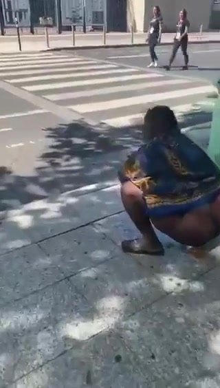 Black lady found pooping in public without any care