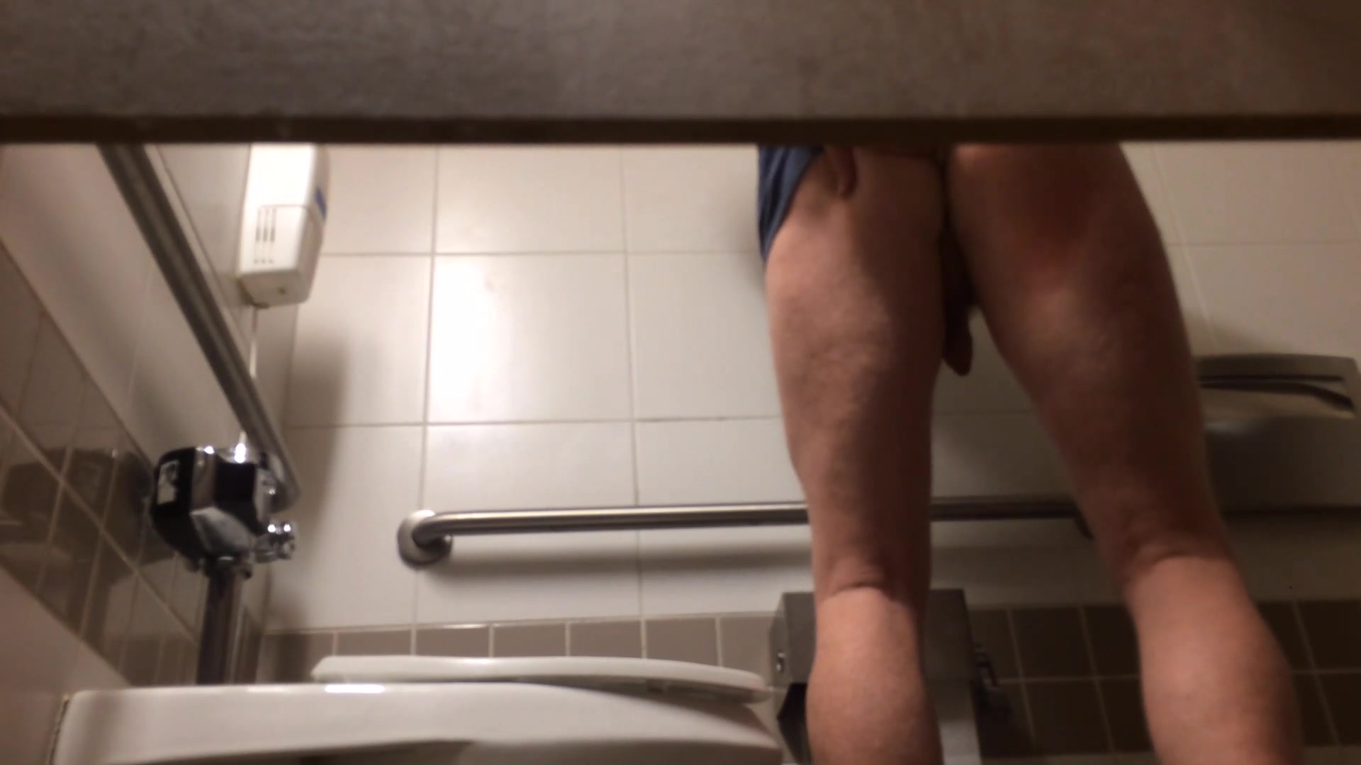 straight white man on toilet