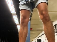 Hung guy jerks off in subway