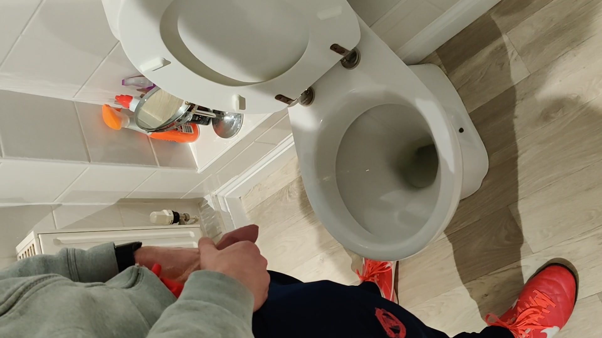 Pissing Scally