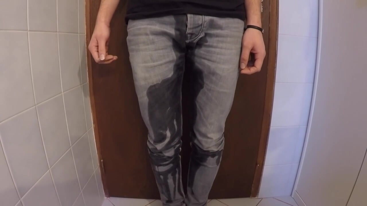Wetting Skinny Jeans 2015