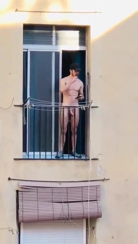 voyeur dick flash neighbour balcony