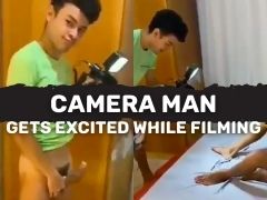 CAMERAMAN! GETS EXCITED WHILE FILMING!