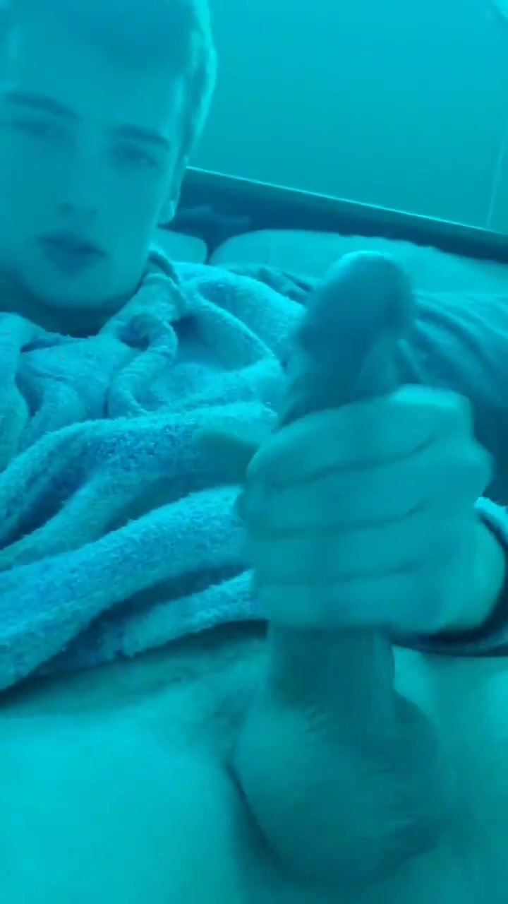 Feeling blue - video 2