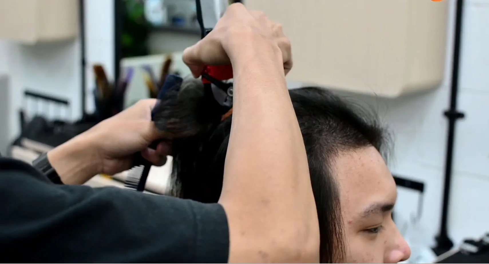 Guy Haircut - Asian guy has his hair cut off at the barber's will. - ThisVid.com