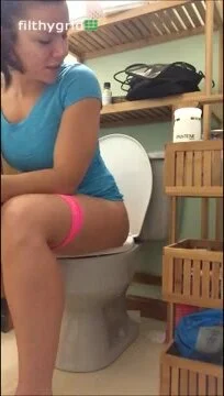 Hot girl pooping on toilet 81 ThisVid com 