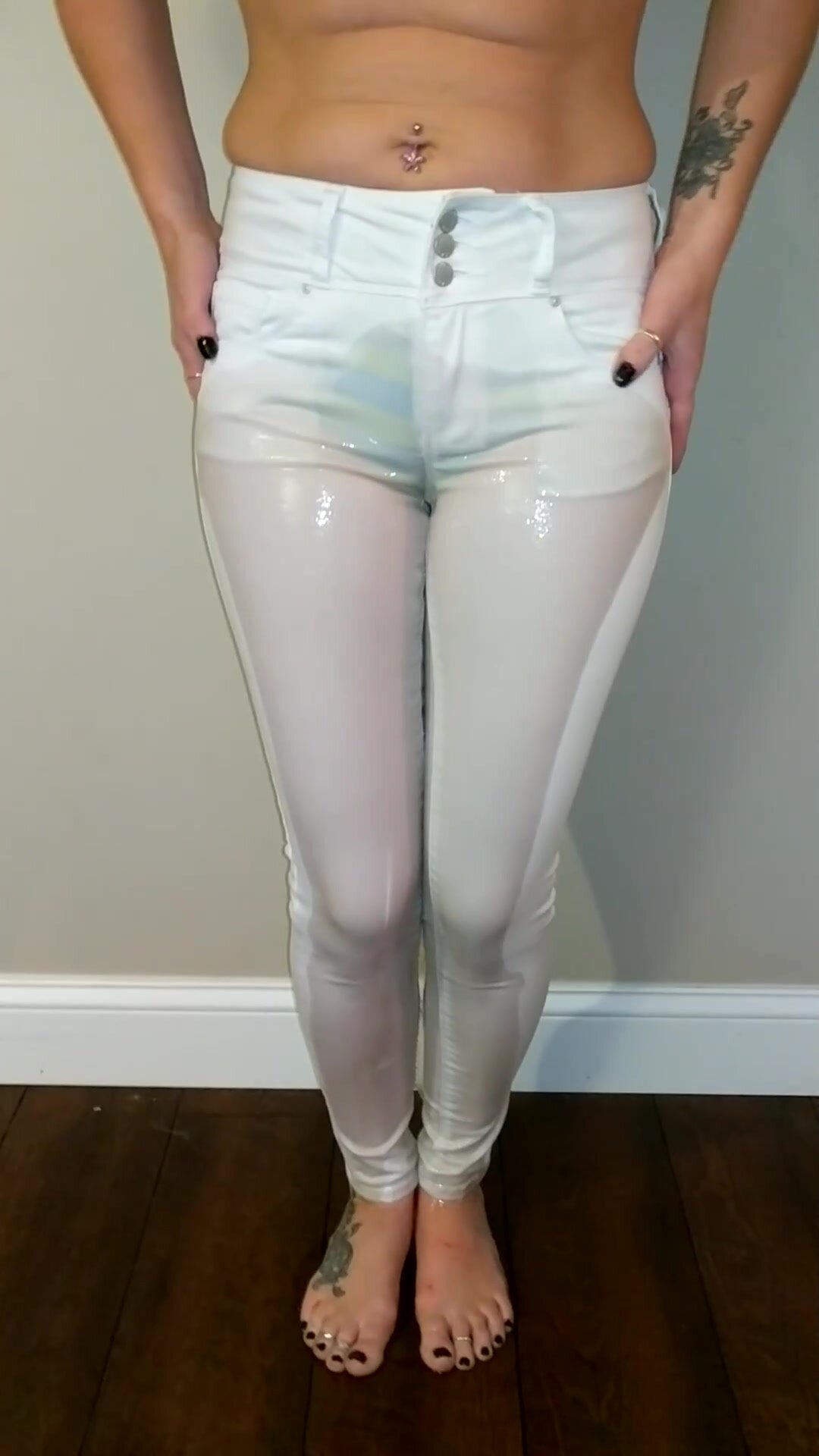 white jeans wetting