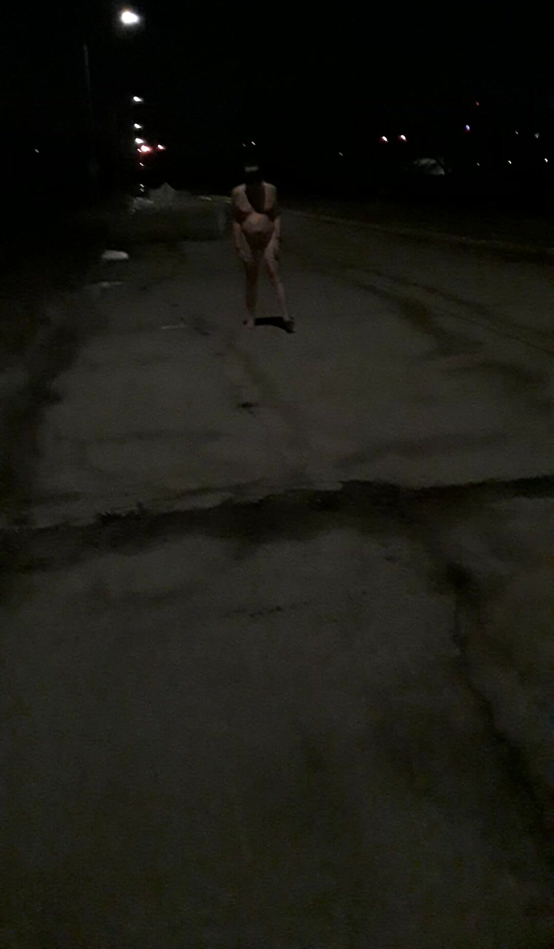 Outdoor walking piss at night