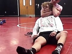 hot guy choked out - video 3
