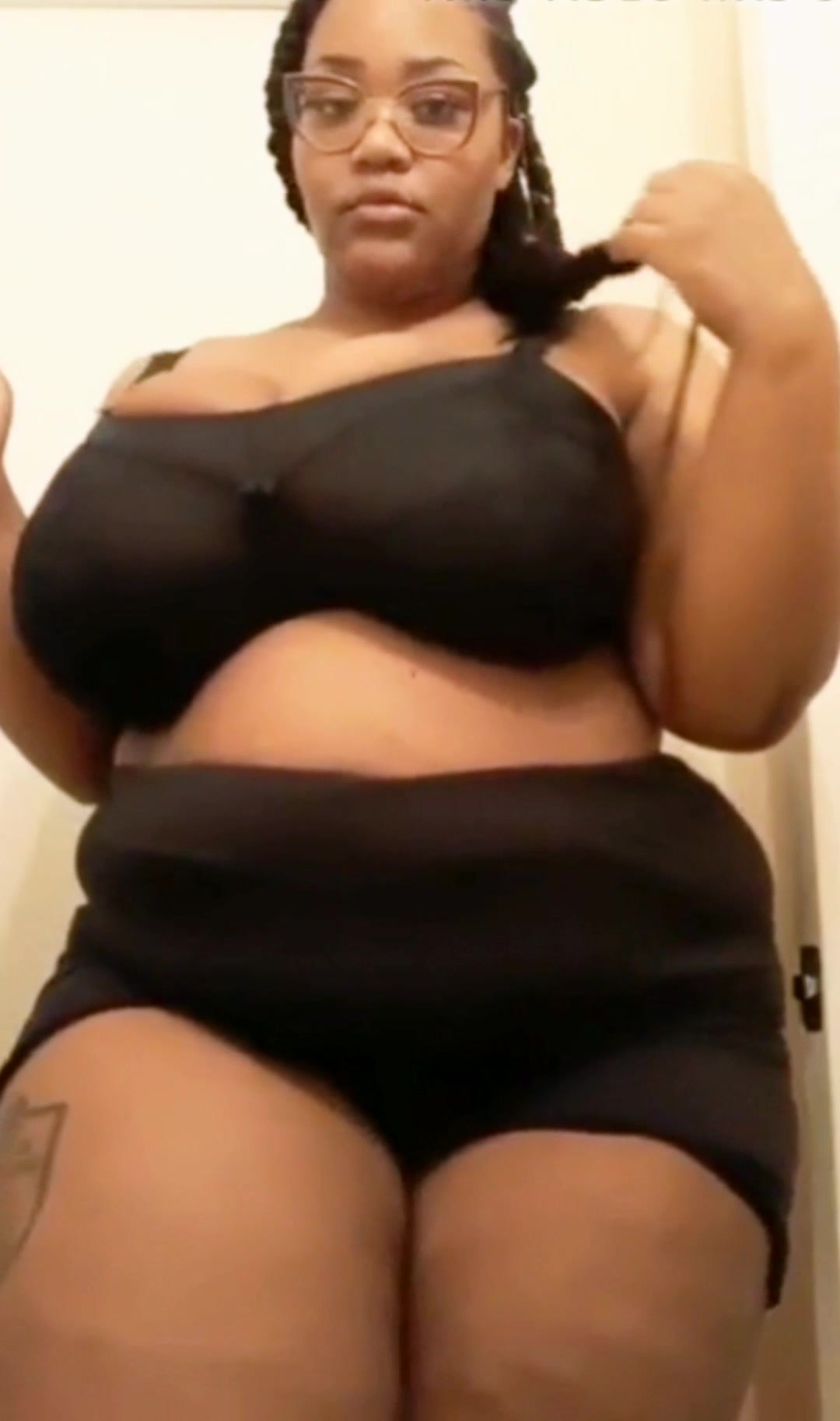 Ssbbw With Huge Areolas Tits - Boobs and Nipples: Big Brown Ebony Areolas - ThisVid.com
