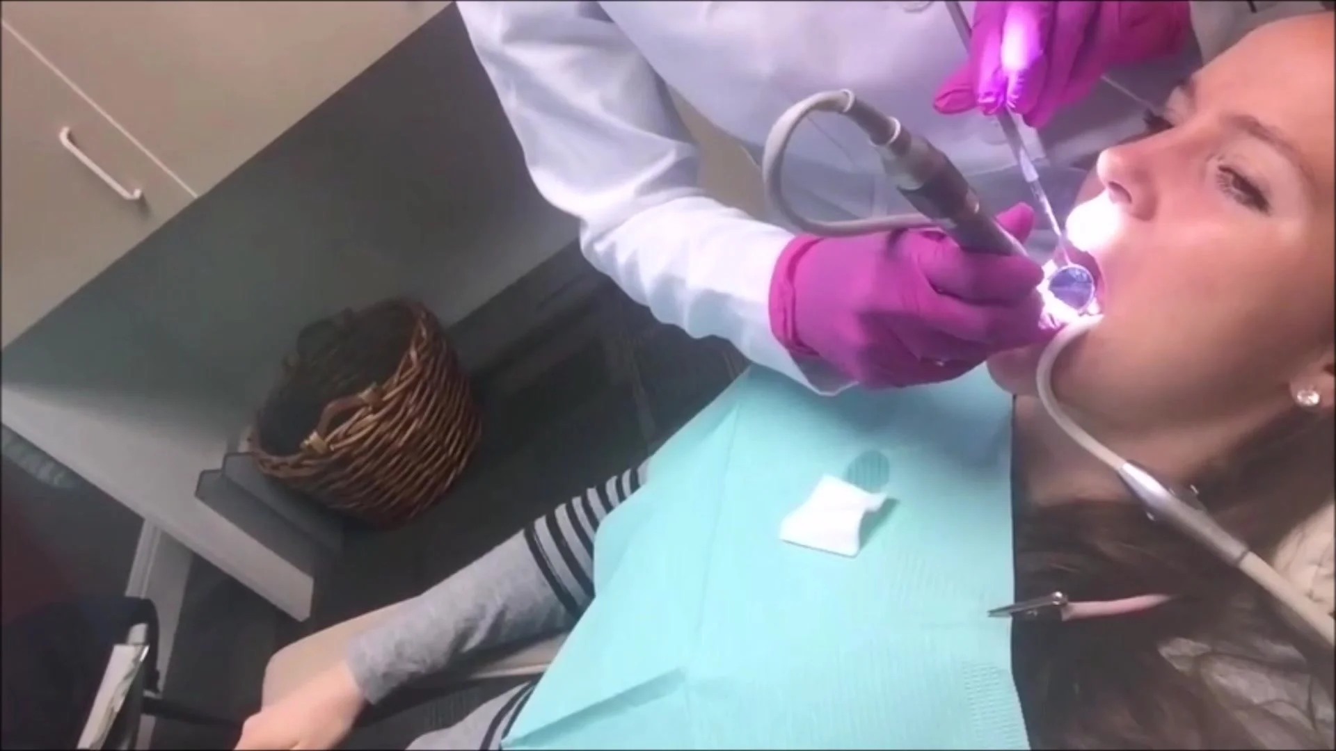 1920px x 1080px - Dentist videos fetish: Dental cleaning - ThisVid.com