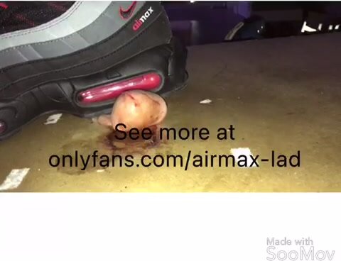 Cock stomping with Air Max 95