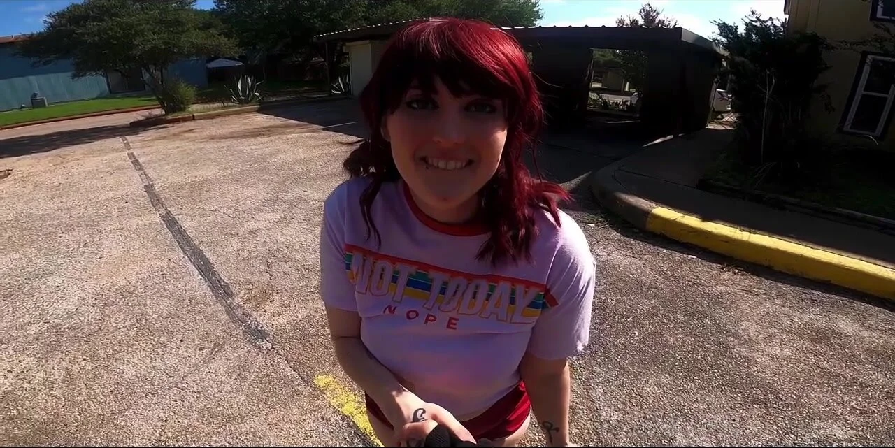 Giantess vore new home - ThisVid.com en anglais